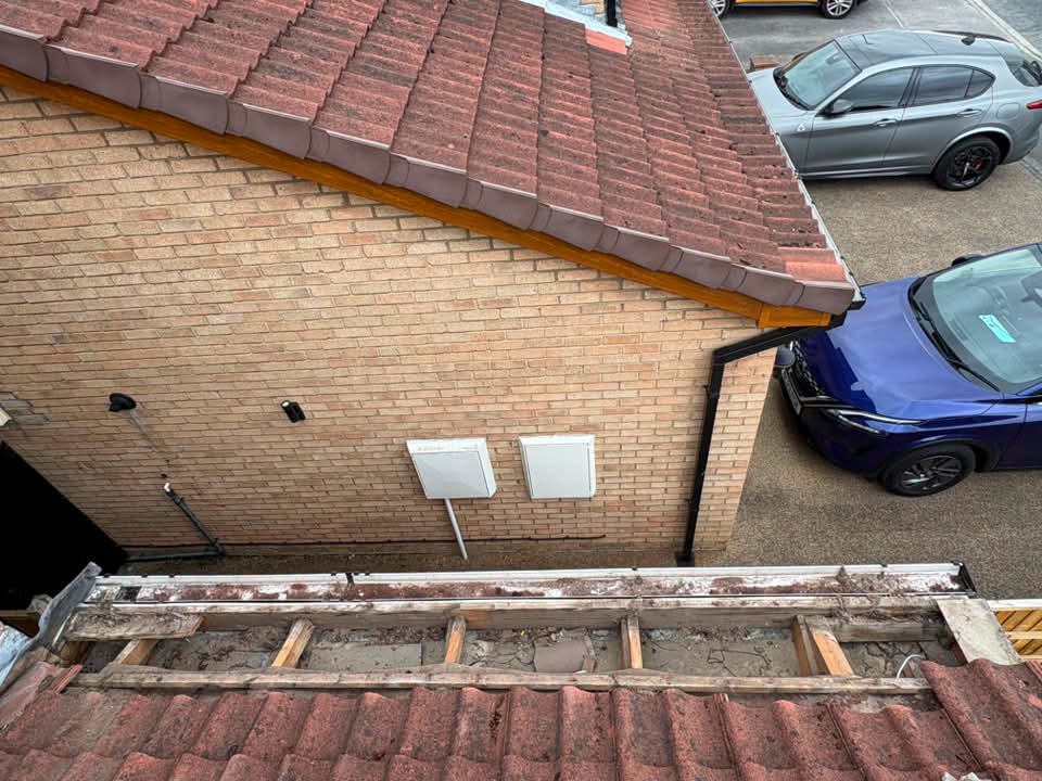 Roof tile repair
